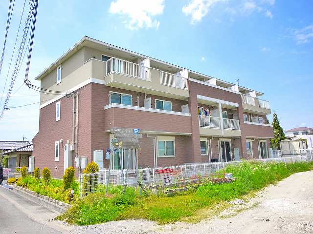 建物外観　外観は落ち着いています