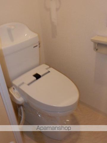 地下鉄東西線 菊水駅 徒歩4分 4階建 築9年のトイレ写真