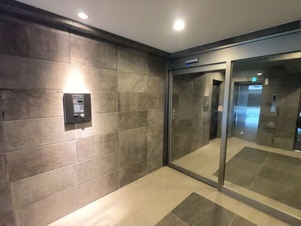 都営浅草線 本所吾妻橋駅 徒歩8分 7階建 築7年の外観写真