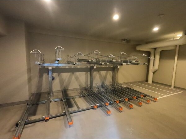 都営浅草線 本所吾妻橋駅 徒歩8分 7階建 築7年の外観写真