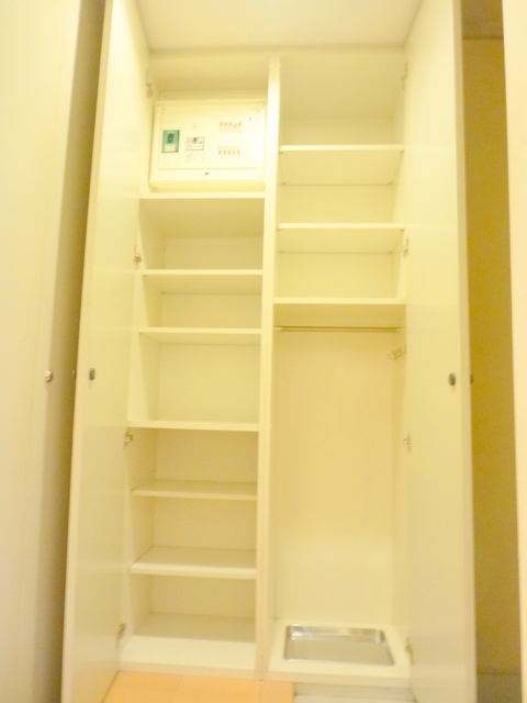 その他部屋・スペース　☆大きなシューズボックス☆