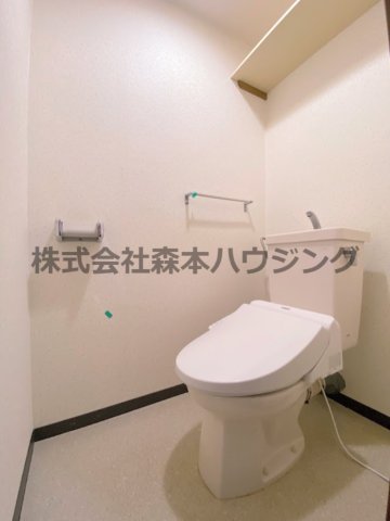 レオン友田のトイレ写真