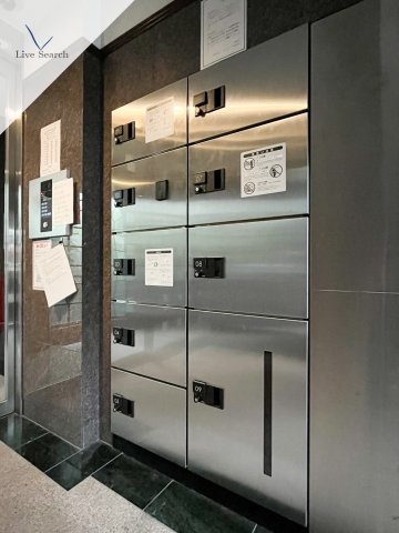 東京メトロ銀座線 表参道駅 徒歩10分 10階建 築28年の外観写真