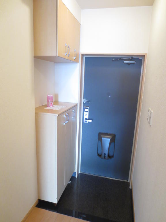 ＪＲ常磐線 佐和駅 徒歩21分 2階建 築19年の玄関写真