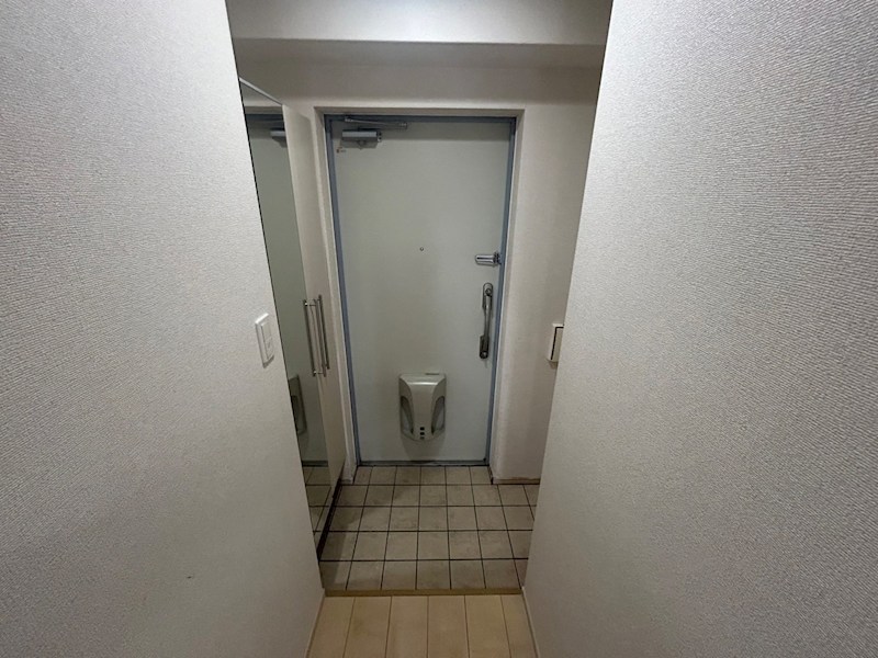 プラサーダ朝霧の玄関写真