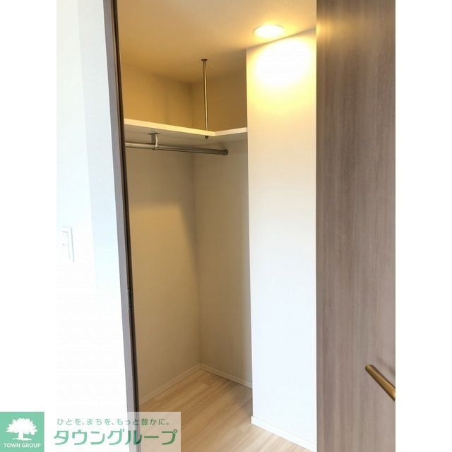 収納　ウォークインクローゼット