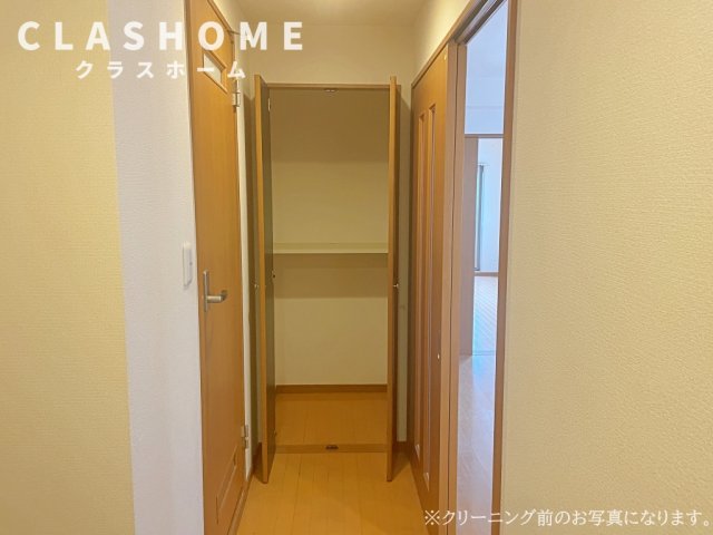 収納　同物件の別部屋になります。