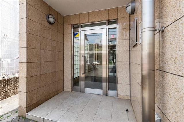 東京メトロ副都心線 地下鉄赤塚駅 徒歩5分 3階建 築20年の外観写真