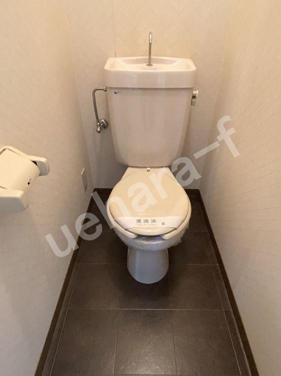 レピュートKYIIのトイレ写真