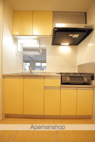 京王線 聖蹟桜ケ丘駅 徒歩11分 2階建 築17年のキッチン写真