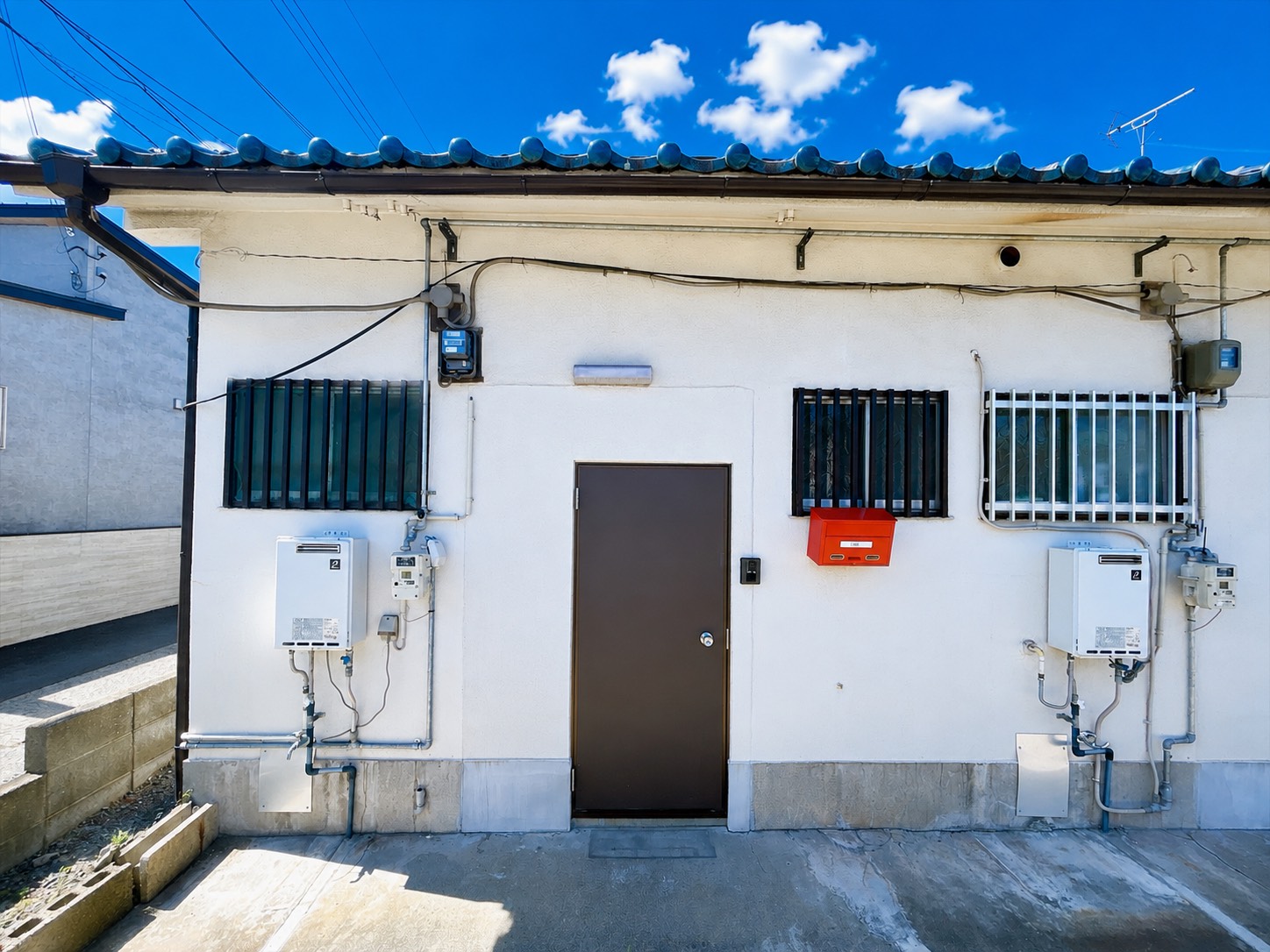 南海加太線 東松江駅 徒歩5分 1階建 築50年の居間写真