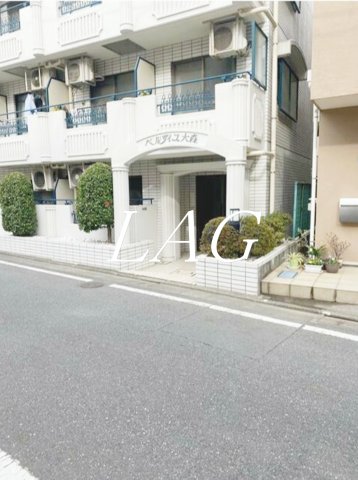 ベルサイユ大森の外観写真