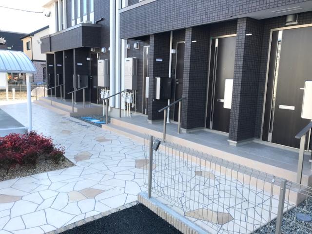 ロイヤルパーク御日塚IIの外観写真