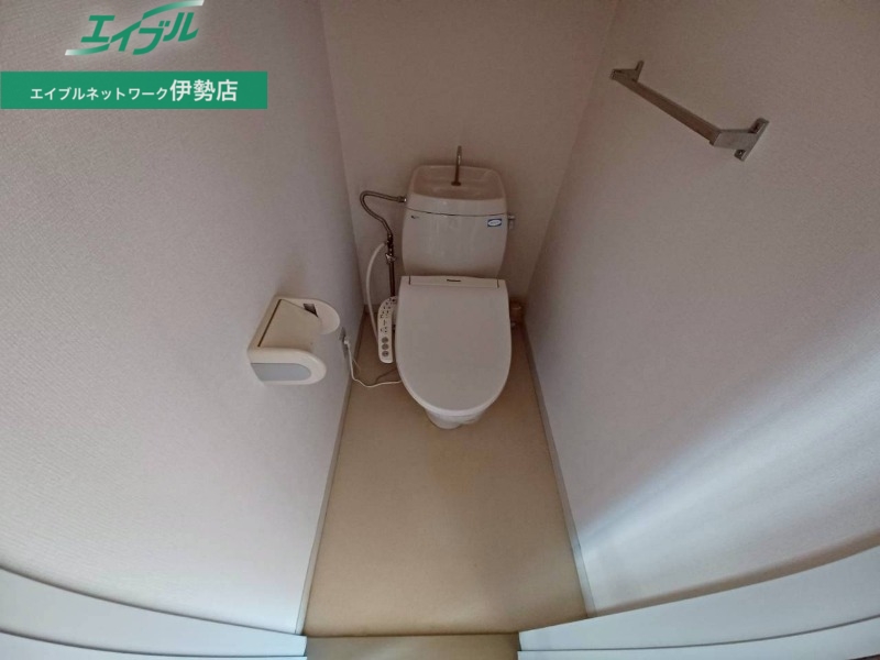 トイレ　同物件別室画像