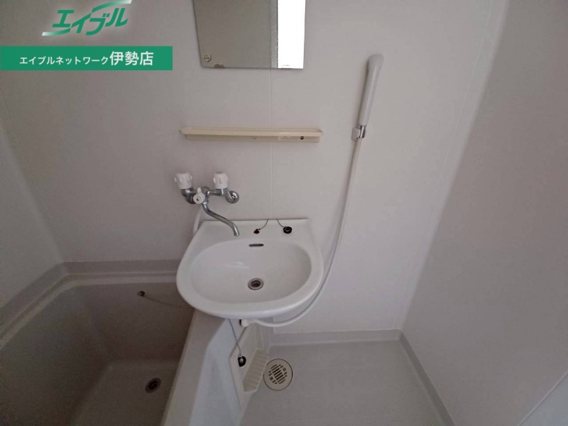 洗面設備　同物件別室画像