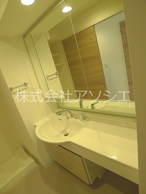 洗面設備　シャンプードレッサー
