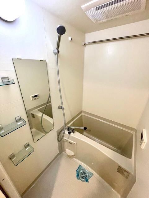 京王線 笹塚駅 徒歩6分 15階建 築16年の風呂写真