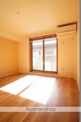 アミュレット鎌倉の居間写真