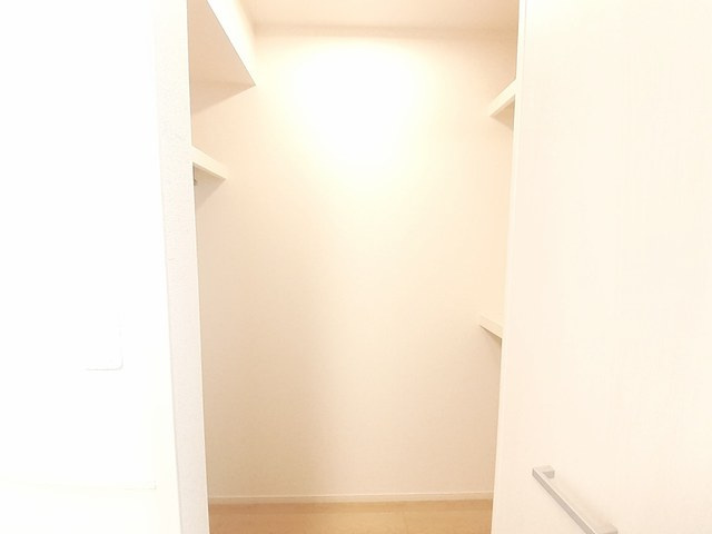 リヴ シン ファイブの内装写真