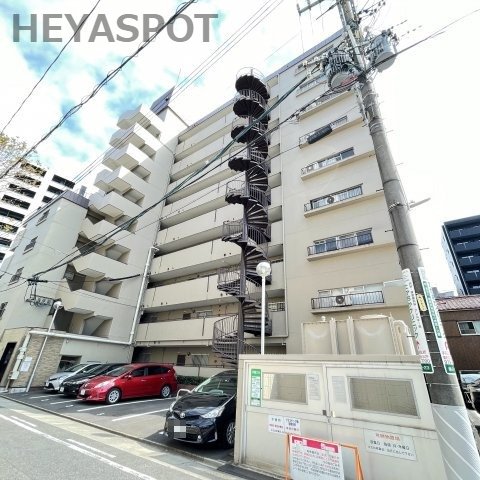 タウンマンション泉の外観写真