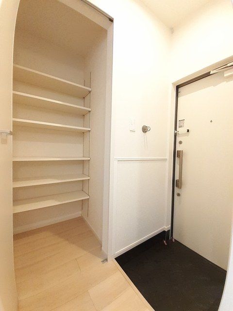 カステッロ マルノの玄関写真