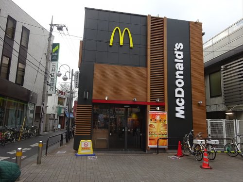 飲食店　マクドナルド経堂駅前店（飲食店）まで1353m