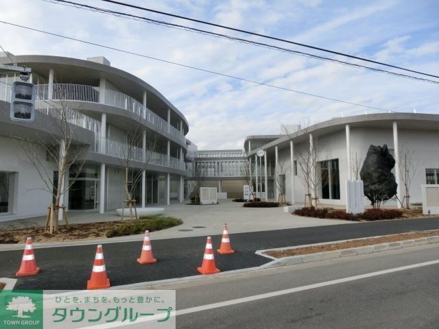 ルピナスおおたかの森 住居の周辺写真