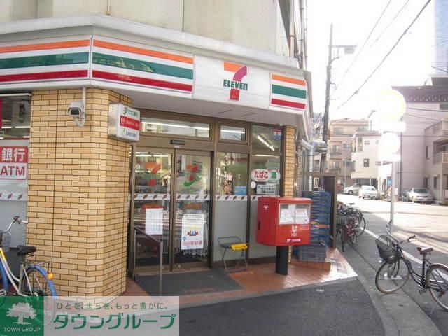 コンビニ　セブンイレブン（コンビニ）まで230m