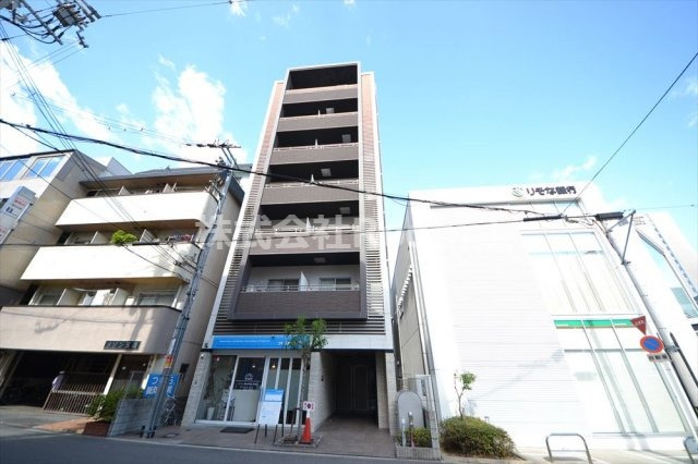 建物外観　落ち着いた雰囲気の外観です