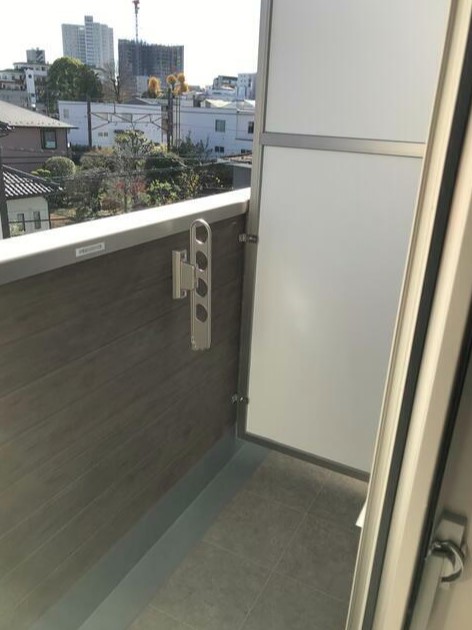 バルコニー　同物件別部屋参考写真です。