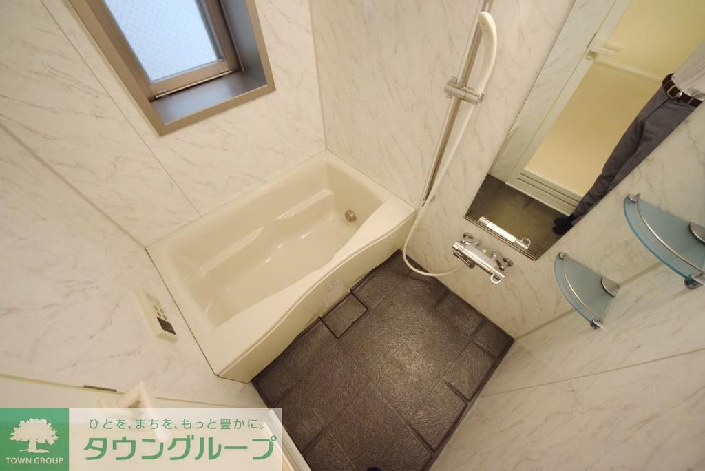 バス・シャワールーム