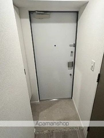 地下鉄千日前線 今里駅 徒歩7分 9階建 築2年の玄関写真