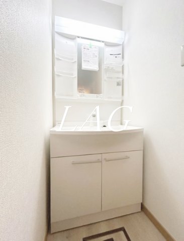 洗面設備　洗面台です。