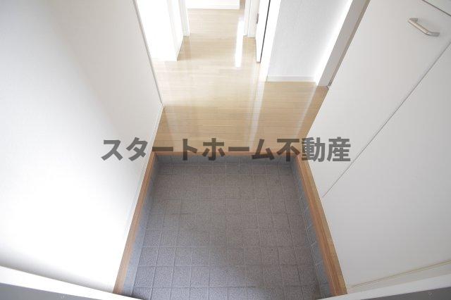 玄関　落ち着いた玄関です