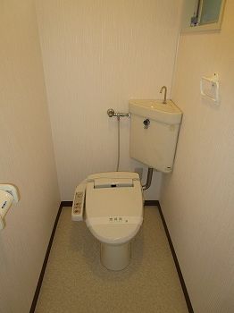 広島高速交通アストラムライン 毘沙門台駅 徒歩2分 2階建 築39年のトイレ写真