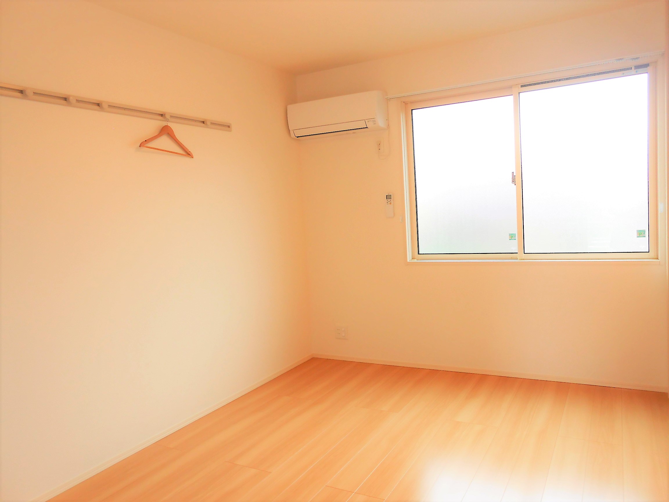 その他部屋・スペース　6帖の洋室が北側に2部屋あります。