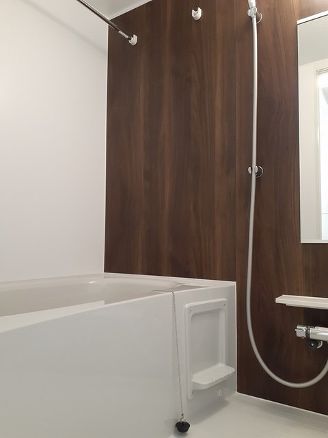 バス・シャワールーム　追い焚きバス