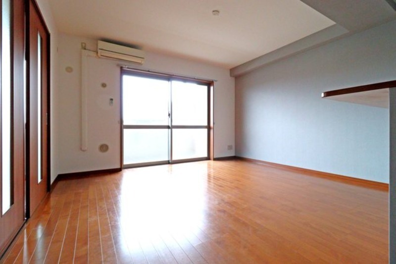 居室・リビング　図面と現状に相違がある場合には現状を優先