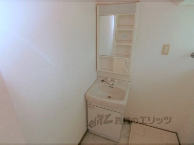 洗面設備　独立洗面台