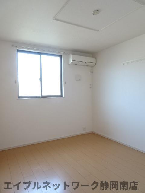 その他　スタンダードな洋室です