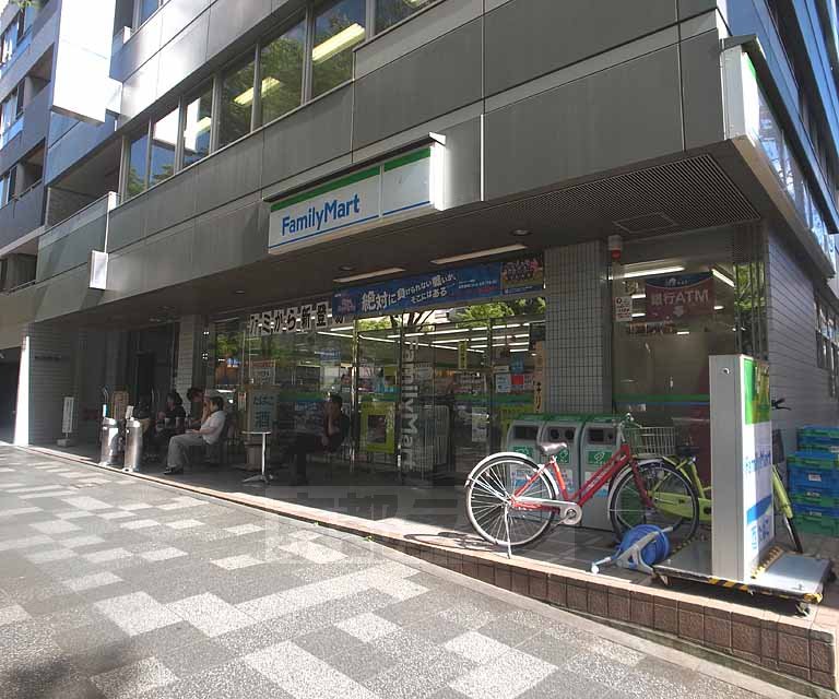 【京都市中京区虎石町のマンションのコンビニ】