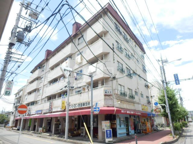 【蕨市北町のマンションの建物外観】