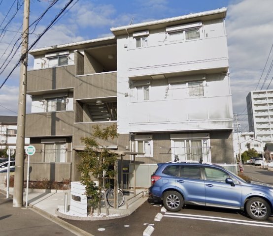 清須市新清洲のアパートの建物外観