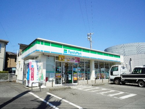 コンビニ　ファミリーマート　静岡北店（コンビニ）まで100m