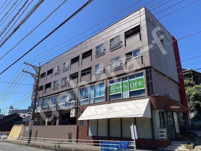 グリーンハイツ（山手町）の建物外観