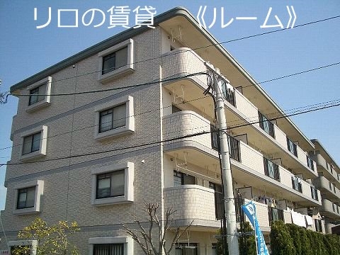 糟屋郡粕屋町戸原西のマンションの建物外観