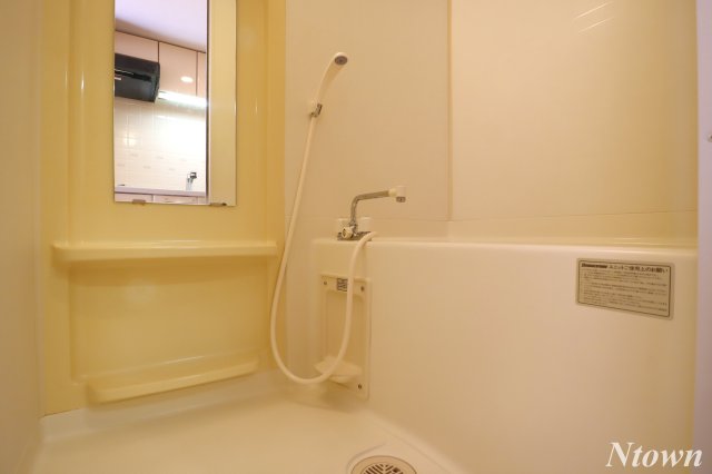 バス・シャワールーム　きれいなお風呂です