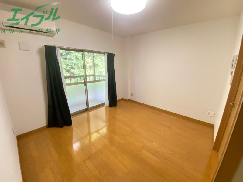 居室・リビング　※同タイプ別部屋写真