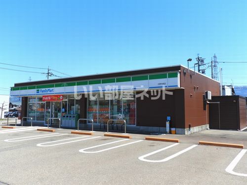 コンビニ　ファミリーマート 大野中挾店（コンビニ）まで376m