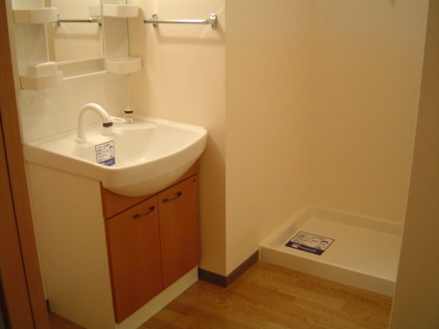 洗面設備　洗髪洗面化粧台